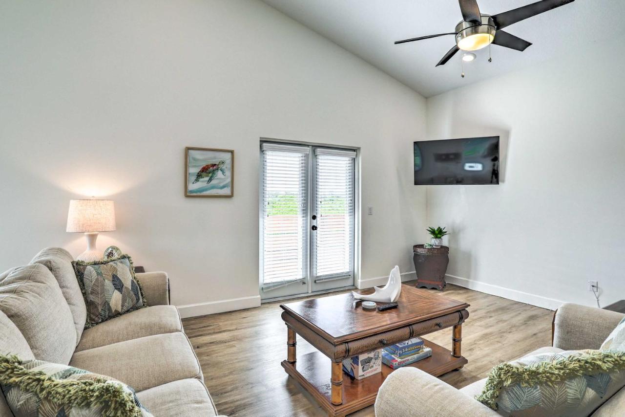 Tampa House With Patio, Near Downtown And Beaches! Eksteriør bilde